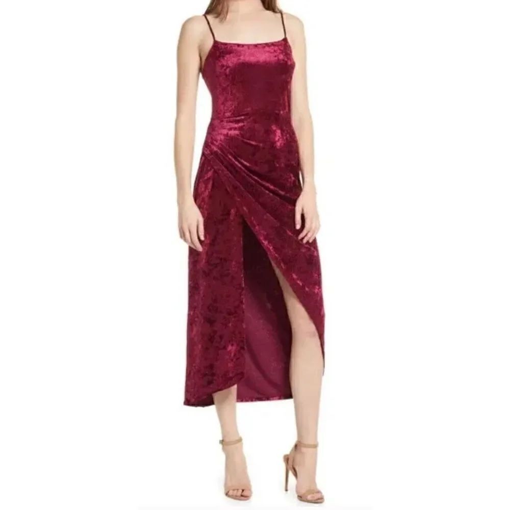 SAYLOR Cyndey Velvet Midi Dress in Wine NWOT Size Medium